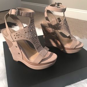 Gianni Bini Wedges